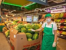 SPAR Hrvatska djelatnicima dijeli božićnice u vrijednosti do 1600 kuna