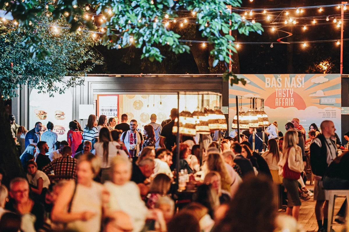 Uz vesele salsa ritmove otvoren je Baš Naš Tasty Affair