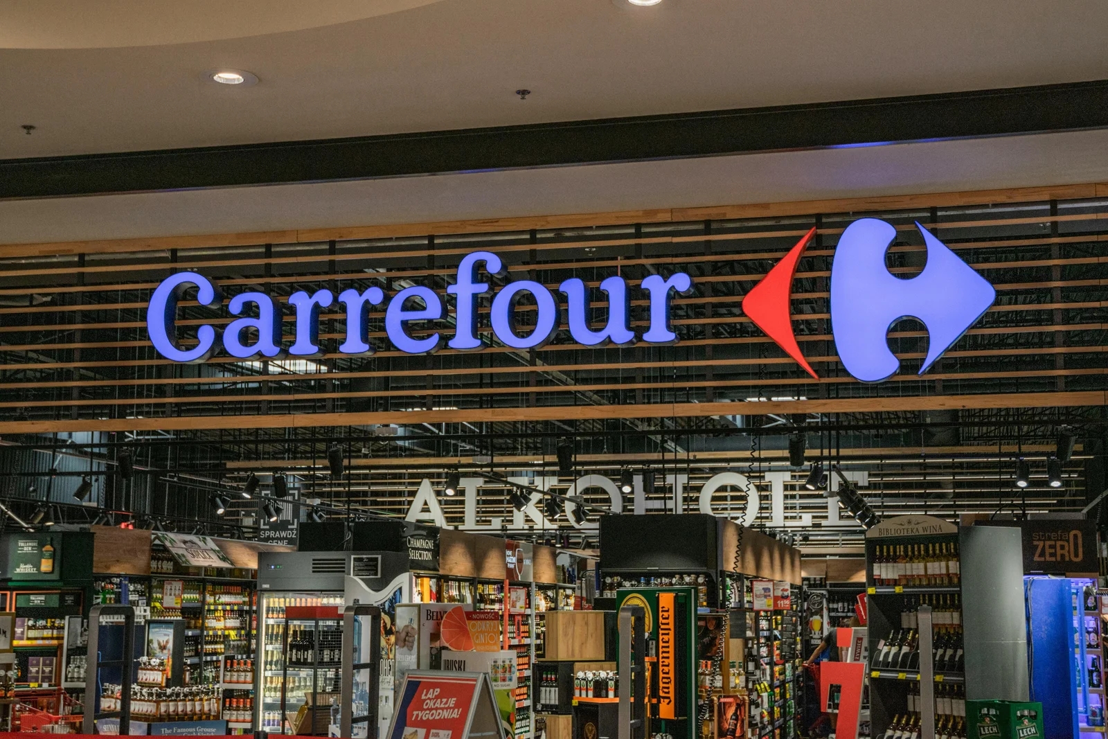 Carrefour uklanja 5.000 tona plastike iz ambalaže