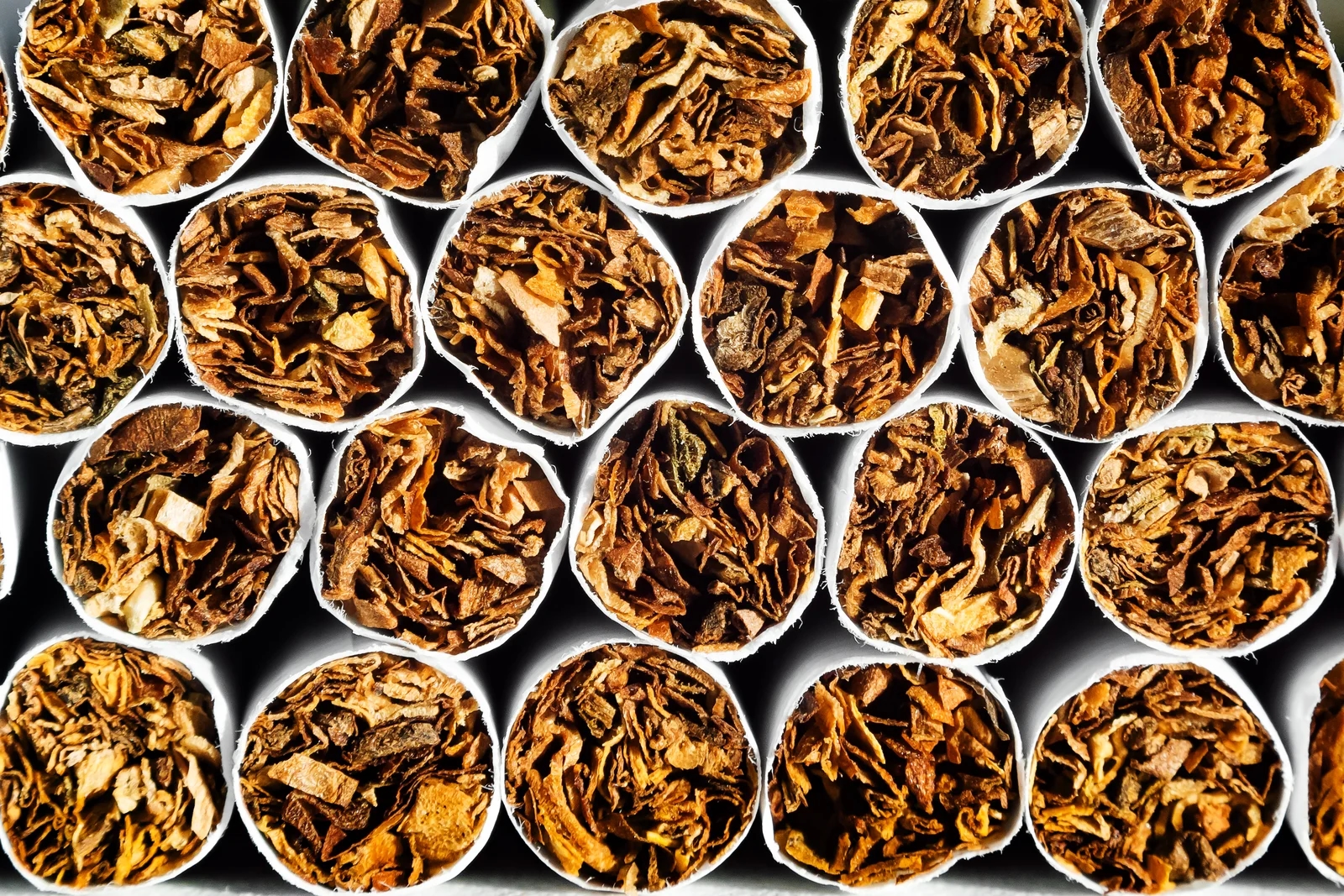 Ilegalna potrošnja cigareta u EU premašila 10% tržišta
