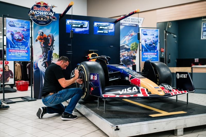 Kaufland u Zagrebu organizira Red Bull Pit Stop Challenge