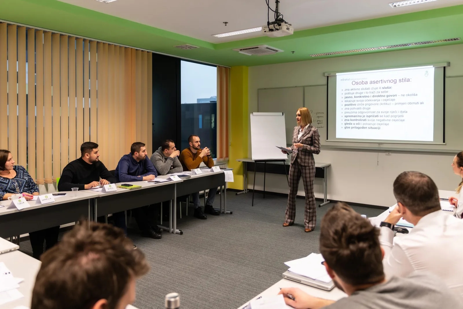 Hrvatska poduzeća sve više traže edukacije o umjetnoj inteligenciji i menadžmentu