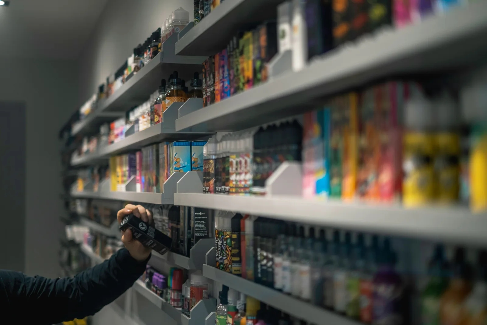 E-cigarete i vape: Između inovacije i strožeg nadzora